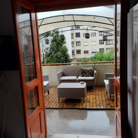 Hostel Vila Nova *